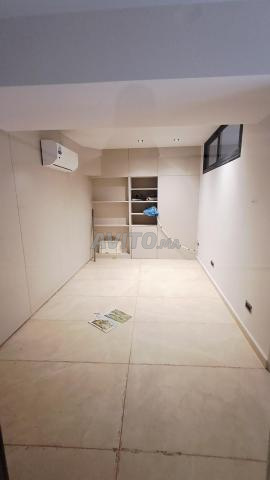 Local commercial 87 m² à louer à Casablanca, Les Princesses — Photo 23