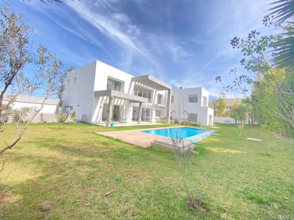 Modern Villa for Rent in Souissi Rabat, 700 m² — Photo 22