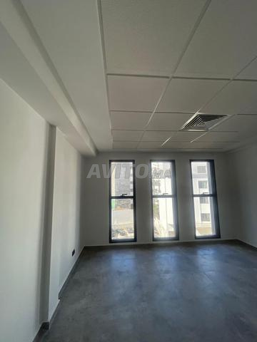 Office 50 m² for rent in Casablanca (Gauthier) — Photo 9