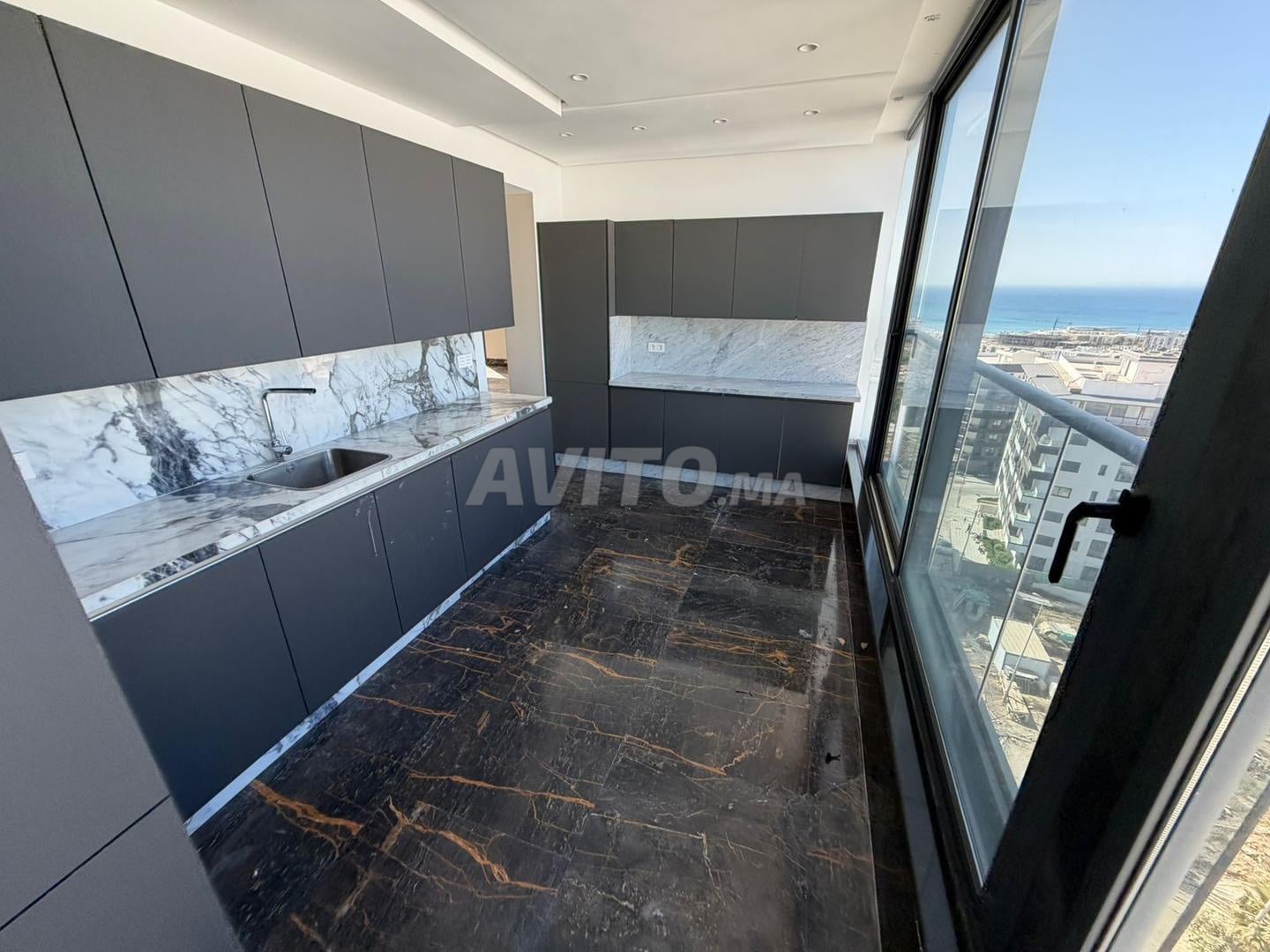 Appartement de luxe à louer à Tanger (Malabata) — Photo 32