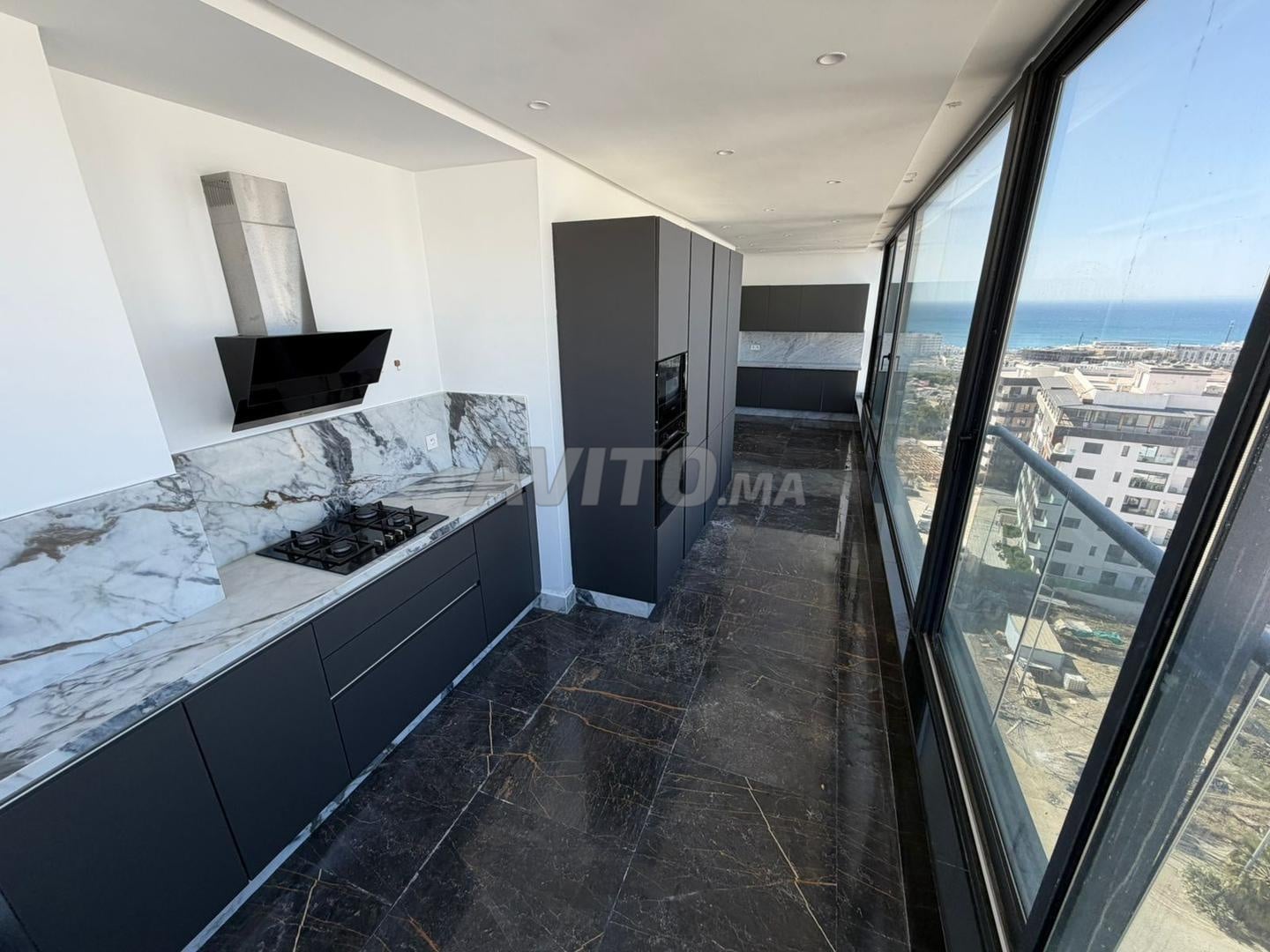 Appartement de luxe à louer à Tanger (Malabata) — Photo 36