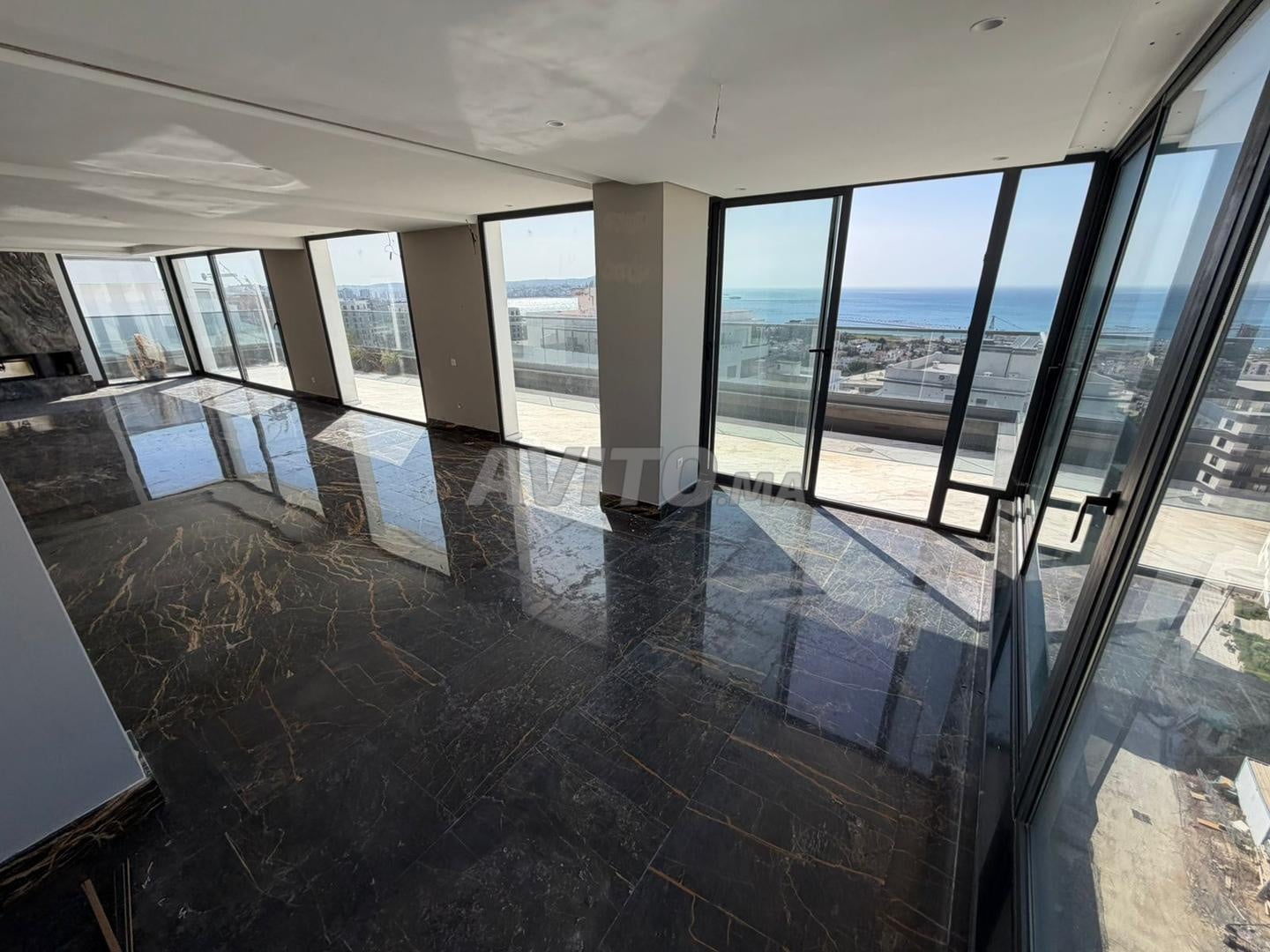 Appartement de luxe à louer à Tanger (Malabata) — Photo 40