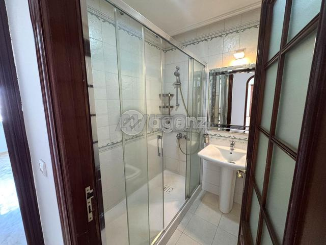 Appartement 196 m² à louer à Casablanca (2 Mars) — Photo 14