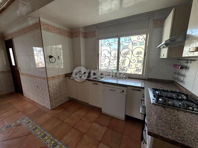 Appartement 196 m² à louer à Casablanca (2 Mars) — Photo 30