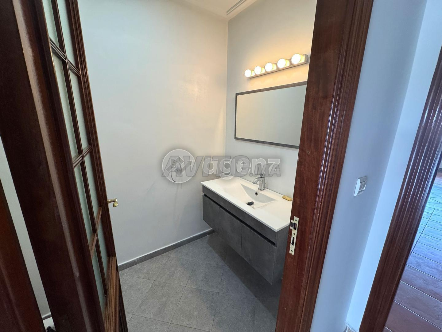 Appartement 196 m² à louer à Casablanca (2 Mars) — Photo 15