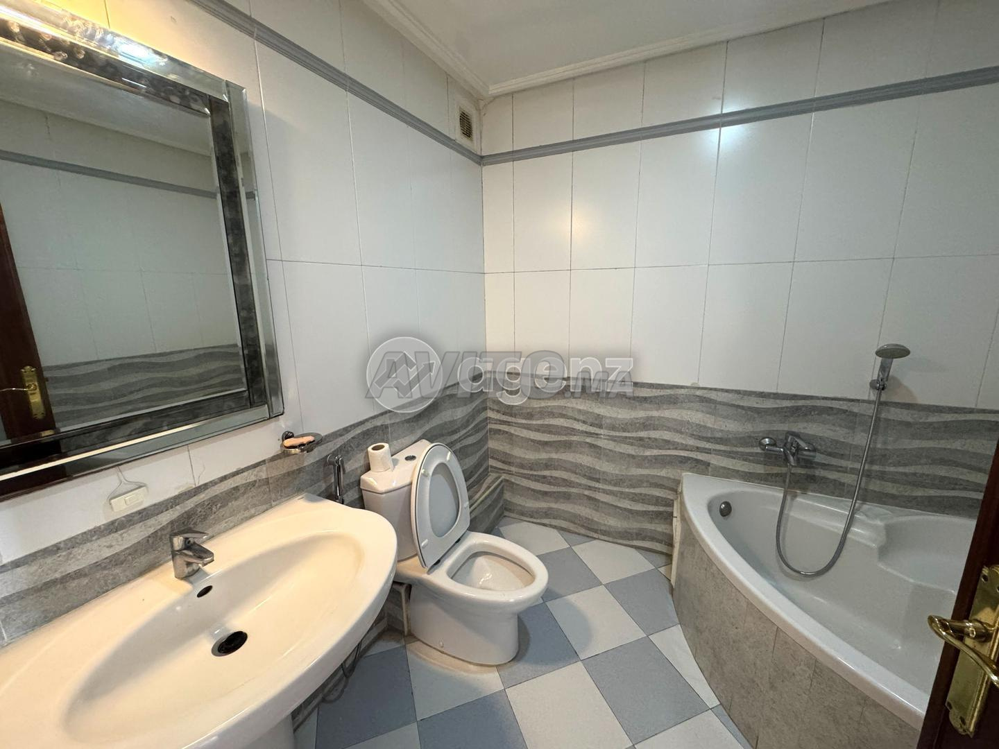 Appartement 196 m² à louer à Casablanca (2 Mars) — Photo 39