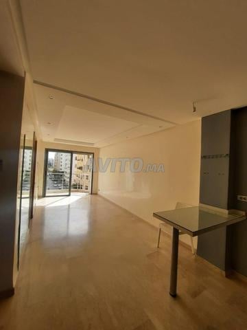 Studio 50m² à louer à Casablanca, Les Princesses — Photo 2