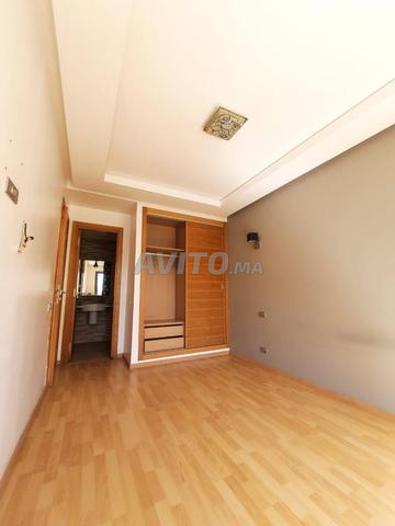 Studio 50m² à louer à Casablanca, Les Princesses — Photo 4