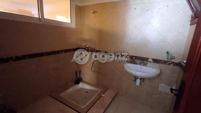 Villa 470 m² à vendre à Témara — Photo 21