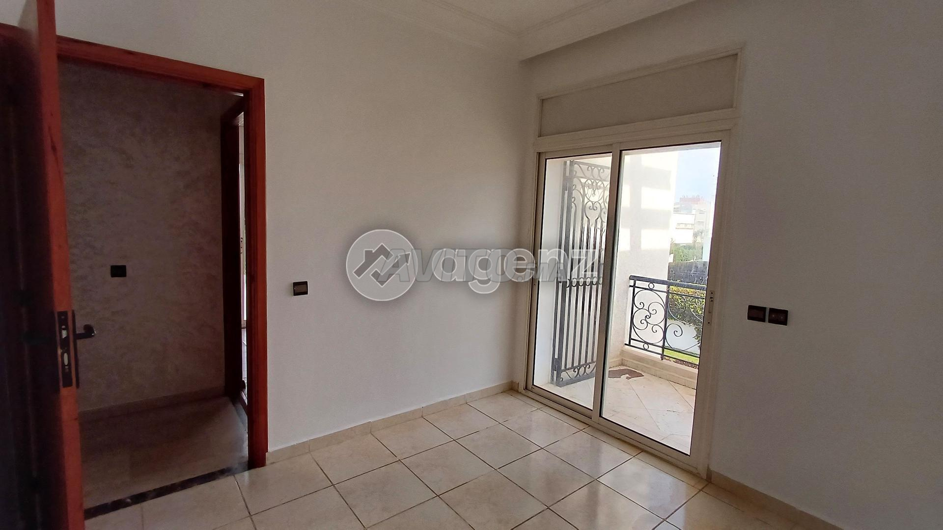 Villa 470 m² à vendre à Témara — Photo 8