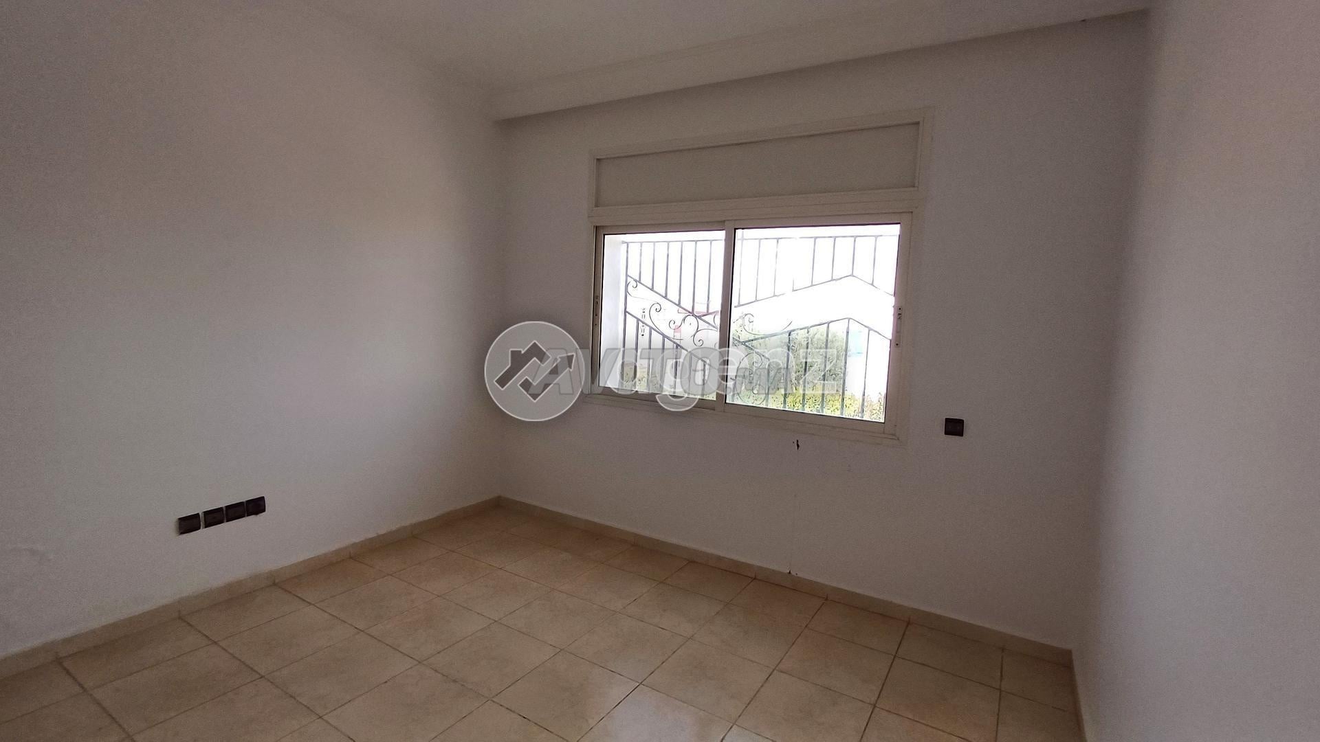 Villa 470 m² à vendre à Témara — Photo 12
