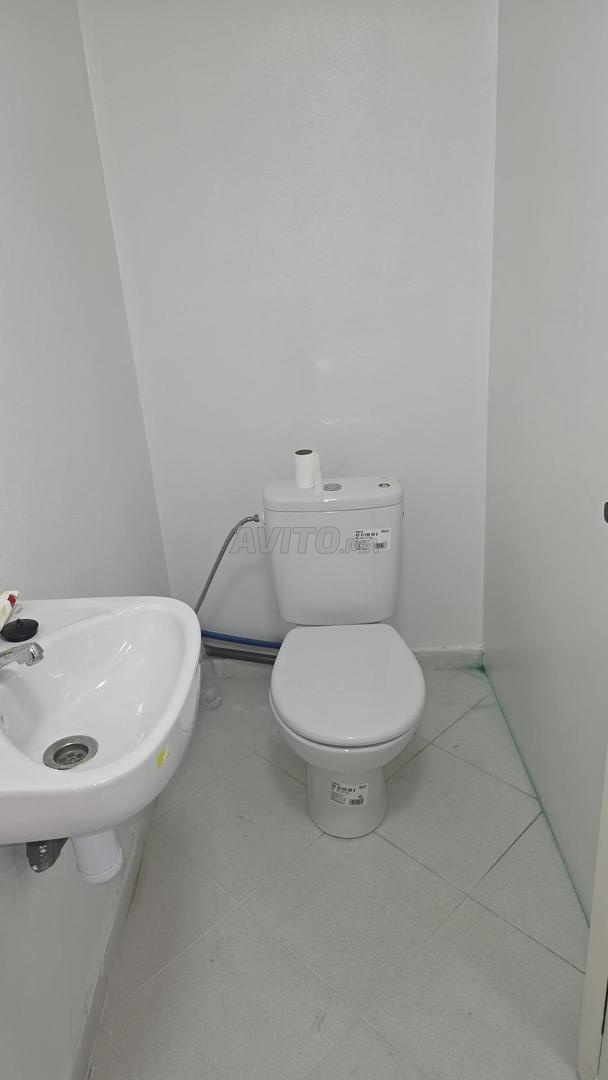 Commercial space 127 m² for rent in Casablanca (Aïn Chock) — Photo 12