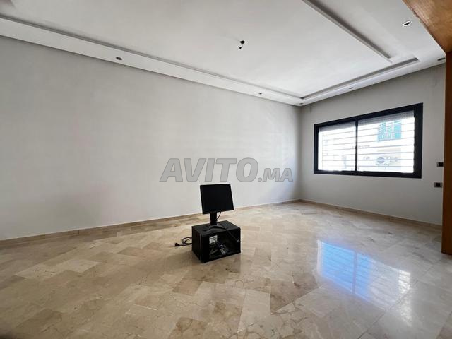 Appartement 143 m² à louer à Casablanca — Photo 4