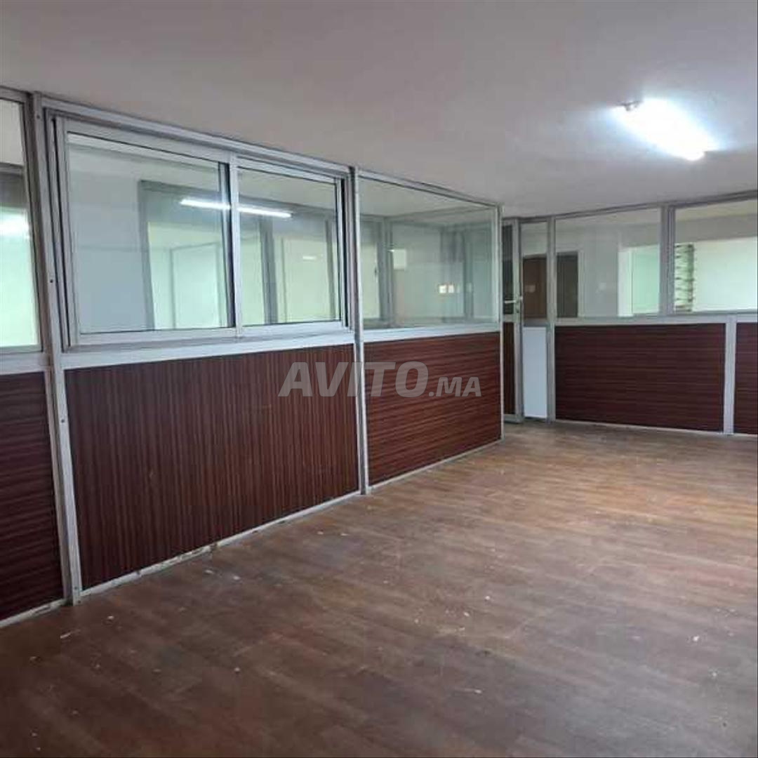 محل تجاري 87م² للايجار في الدار البيضاء — Photo 15