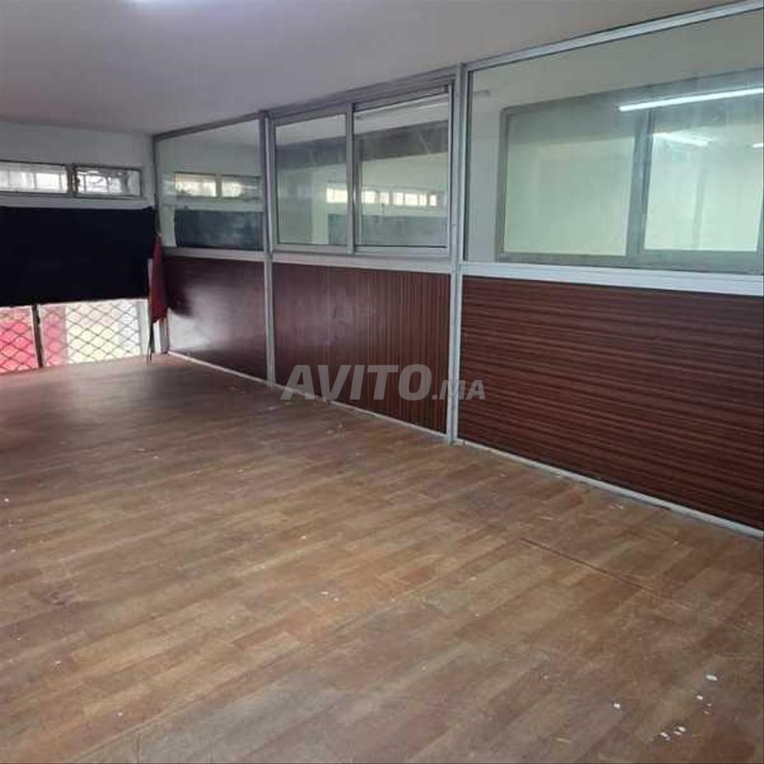 محل تجاري 87م² للايجار في الدار البيضاء — Photo 19