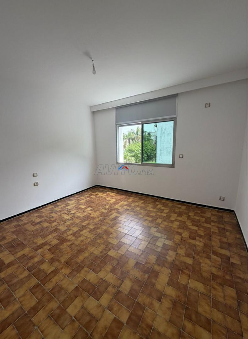 700 m² Villa for Rent in Rabat, Les Orangers — Photo 13