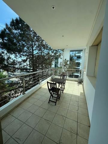 Appartement 240 m² à louer à Rabat — Photo 28