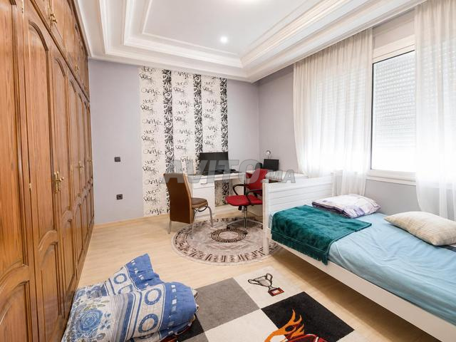 Villa meublée 320 m² à louer à Casablanca, Sidi Maarouf — Photo 23