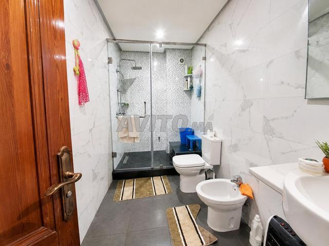 Villa meublée 320 m² à louer à Casablanca, Sidi Maarouf — Photo 25