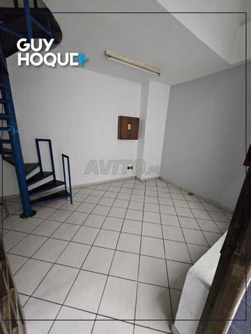 محل تجاري ٢٢م٢ للإيجار في الدار البيضاء — Photo 6