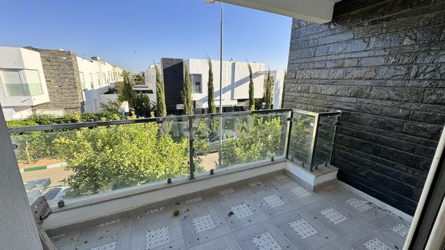 Villa 250 m² à louer à Fès — Photo 15