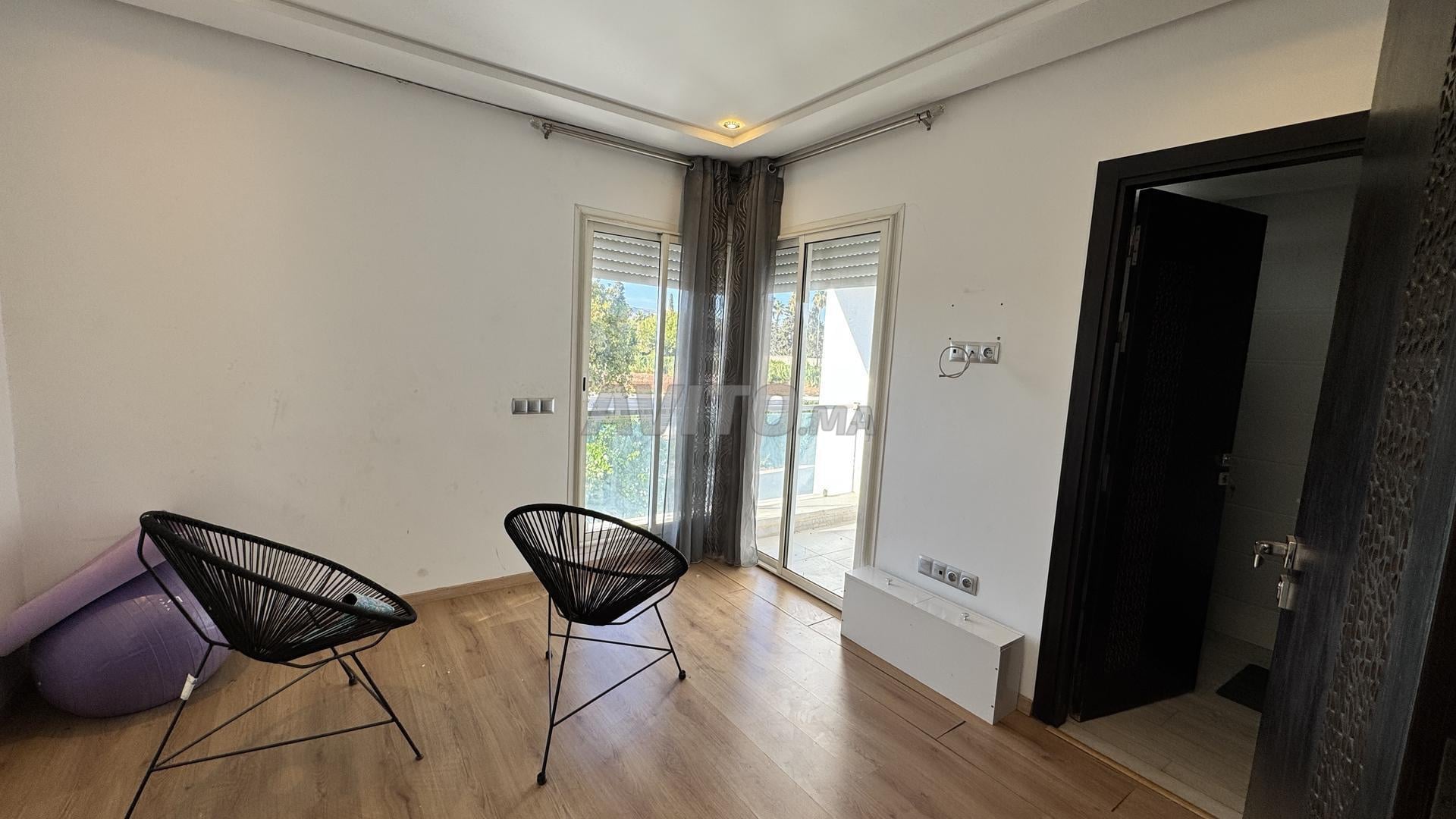 Villa 250 m² à louer à Fès — Photo 10