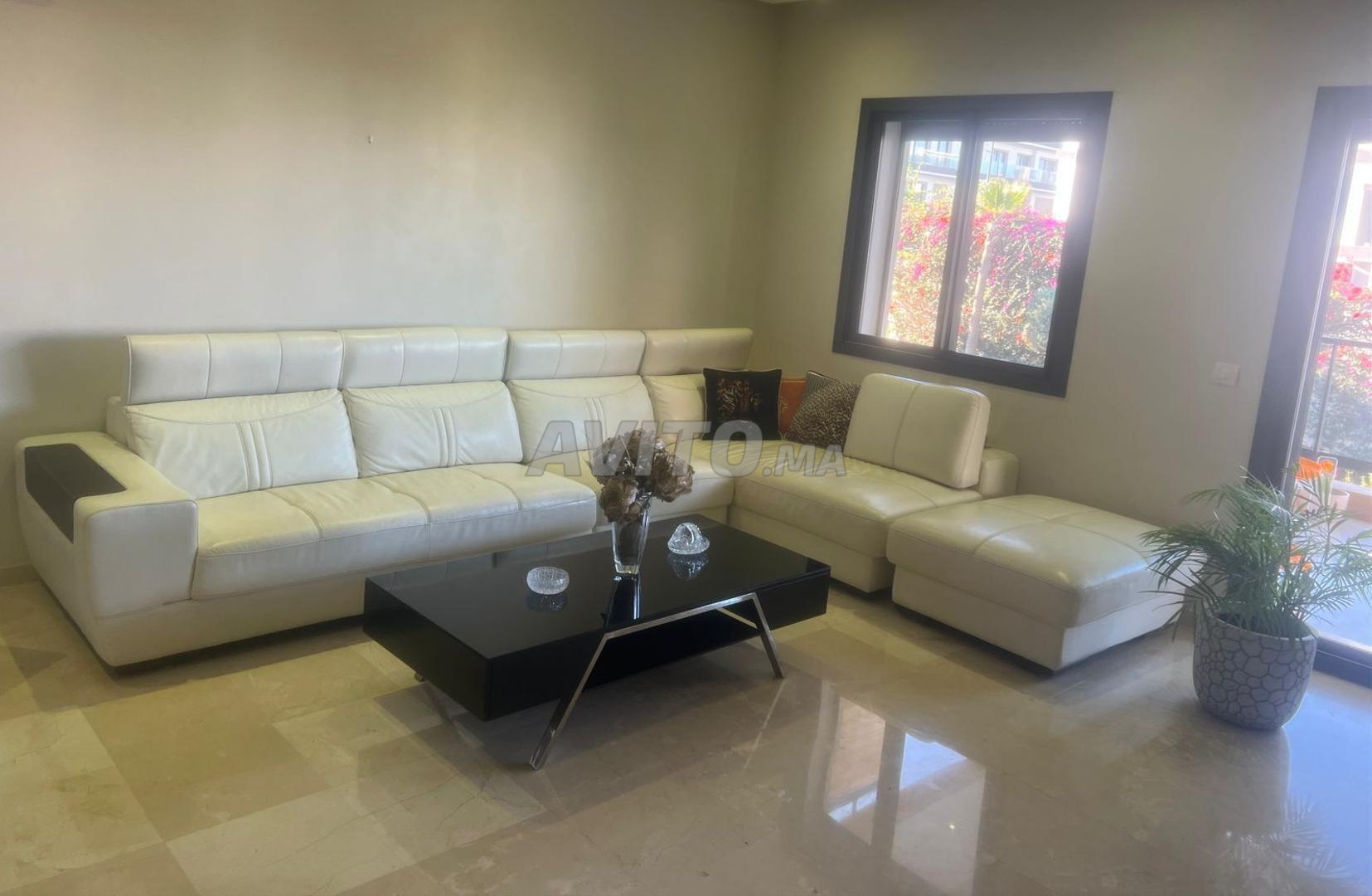Leather sofa for sale in Casablanca