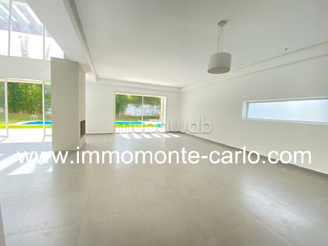 600 m² Villa for Rent in Rabat — Photo 3