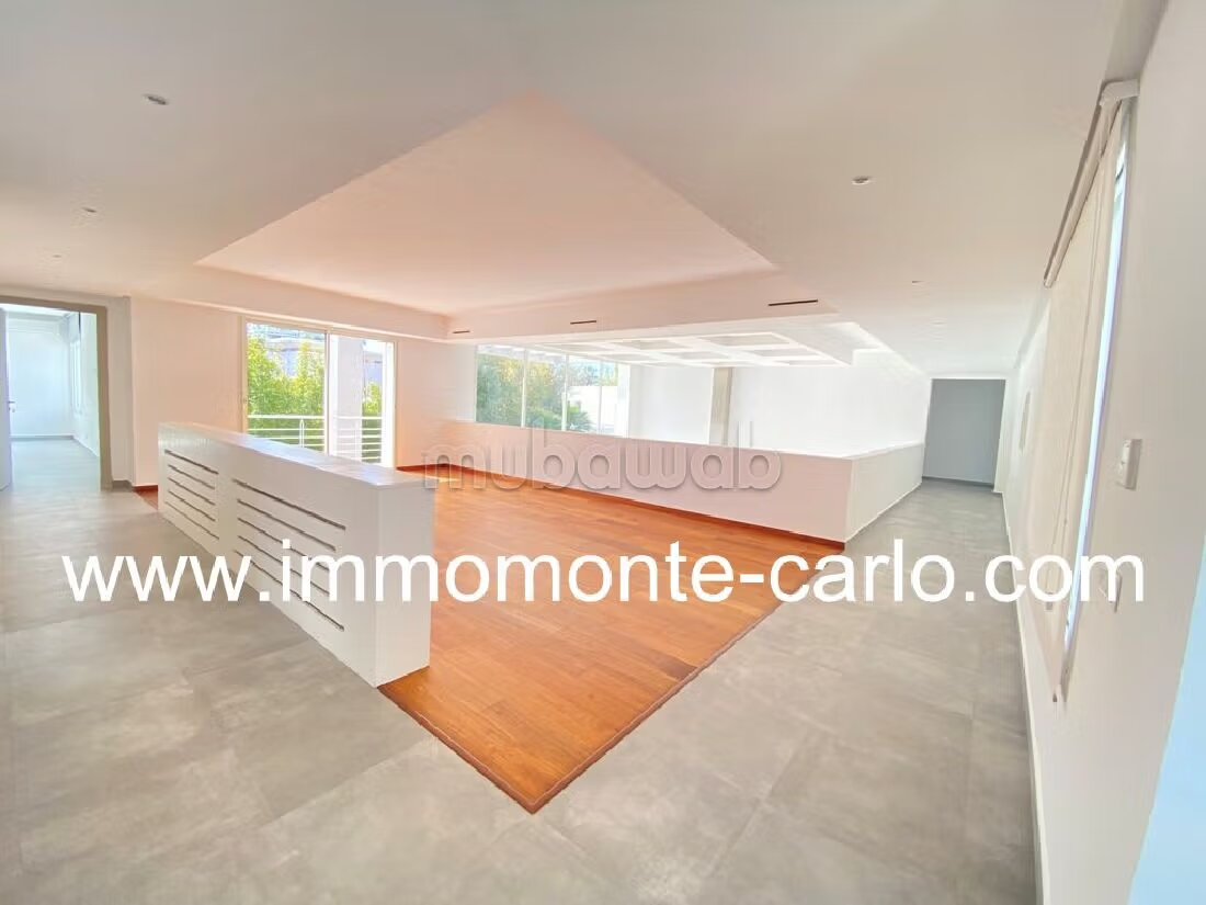 600 m² Villa for Rent in Rabat — Photo 7