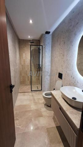 شقة 1 غرفة للإيجار في الدار البيضاء – 8000 درهم شهريًا — Photo 17
