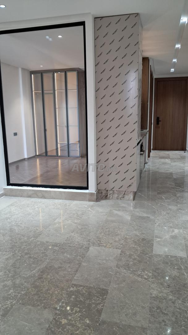 شقة 1 غرفة للإيجار في الدار البيضاء – 8000 درهم شهريًا — Photo 8