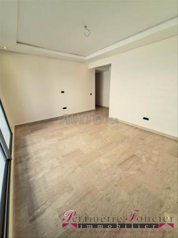 شقة 90 م² للإيجار في الدار البيضاء (البنات) — Photo 3