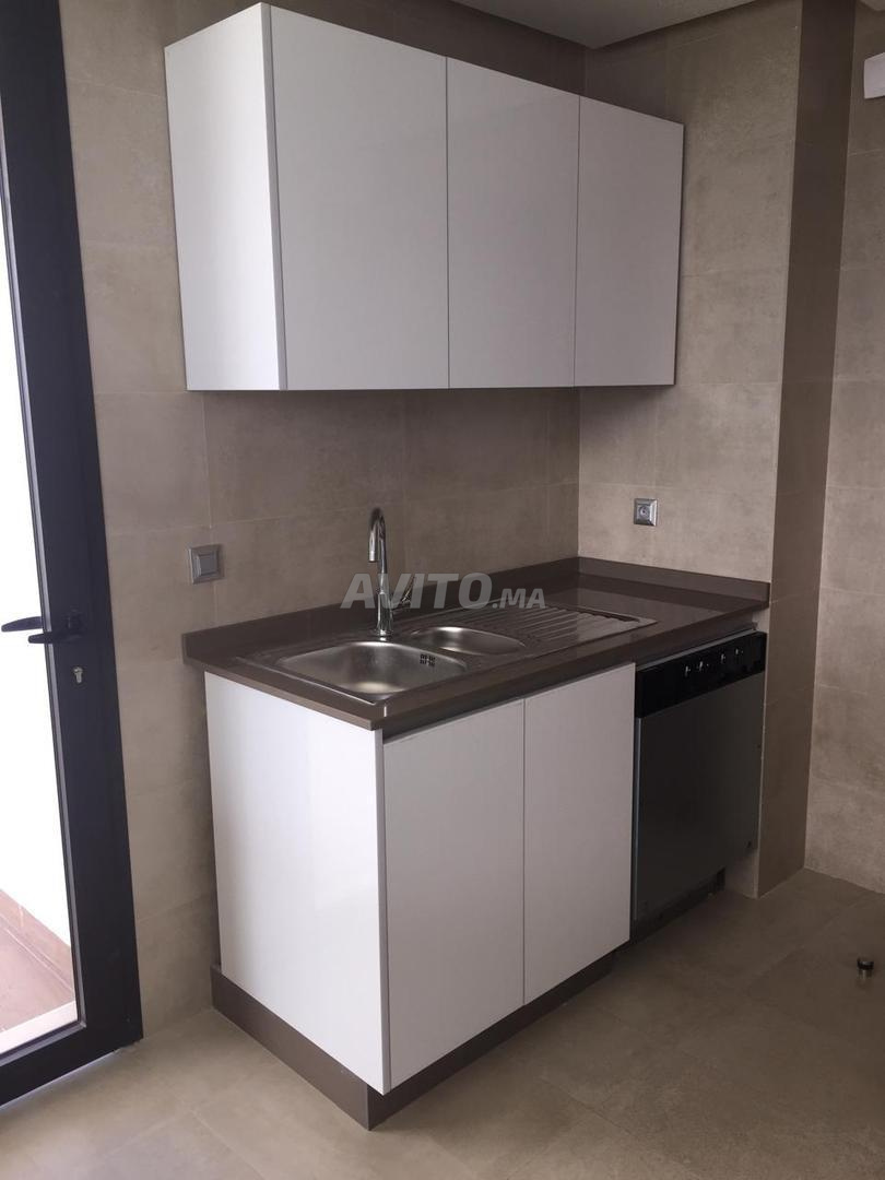 Appartement 120 m² à louer à Rabat Souissi — Photo 13