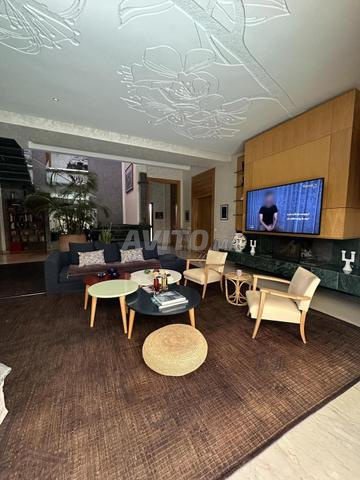 Villa meublée 1000 m² à louer à Casablanca — Photo 3