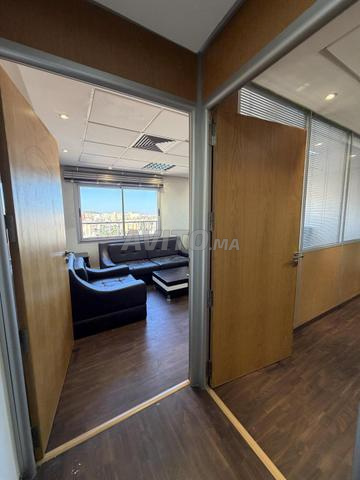 Office 66 m² for rent in Marrakech — Photo 11