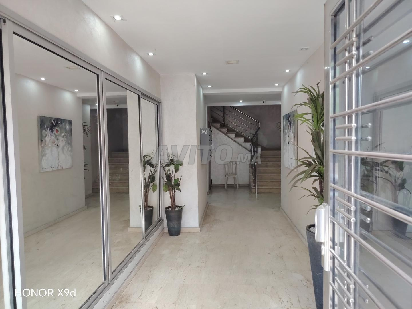 Office 54 m² for rent in Casablanca - Ain Sebaâ — Photo 3