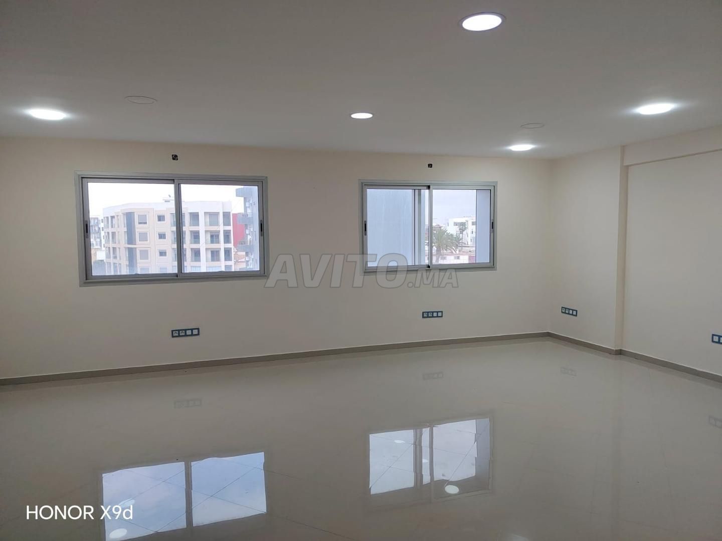 Office 54 m² for rent in Casablanca - Ain Sebaâ — Photo 13