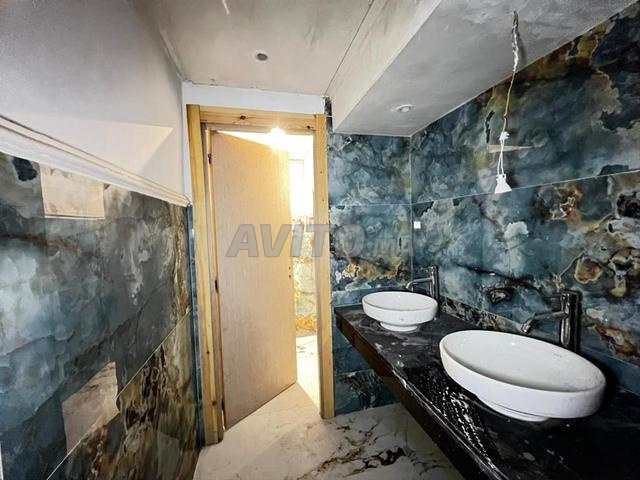 Commercial property 190 m² for rent in Casablanca — Photo 12