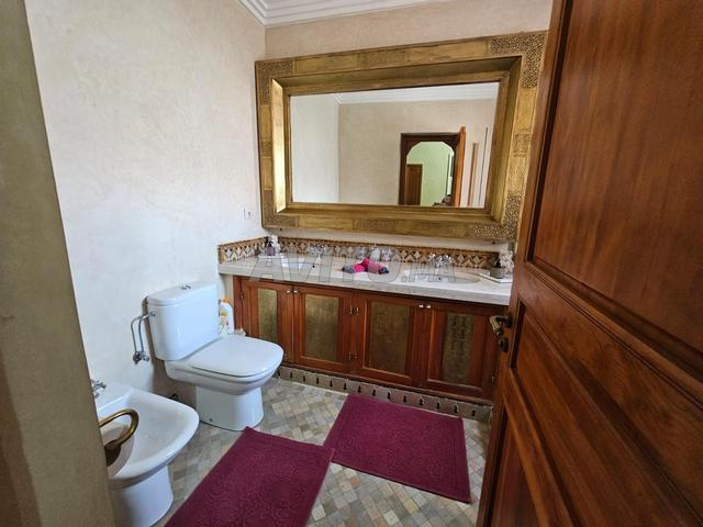 فيلا 400 م² للايجار بمراكش بسعر 31000 درهم شهريًا — Photo 9