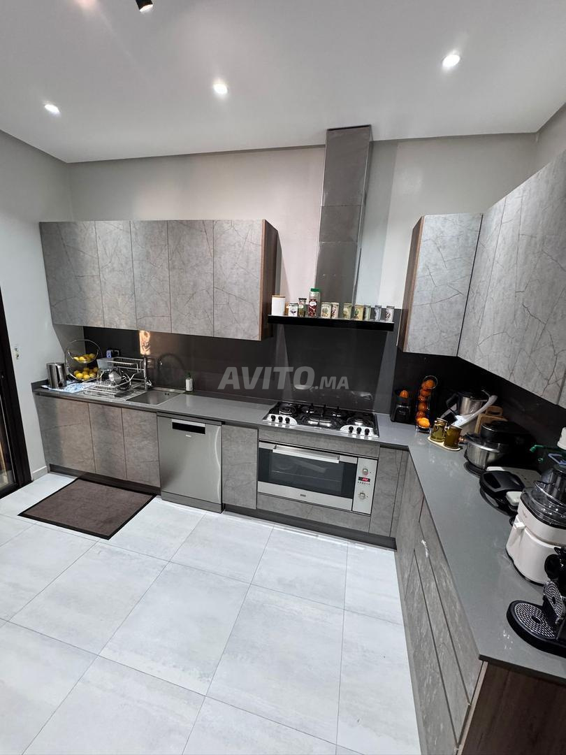 فيلا 400 م² للايجار بمراكش بسعر 31000 درهم شهريًا — Photo 4