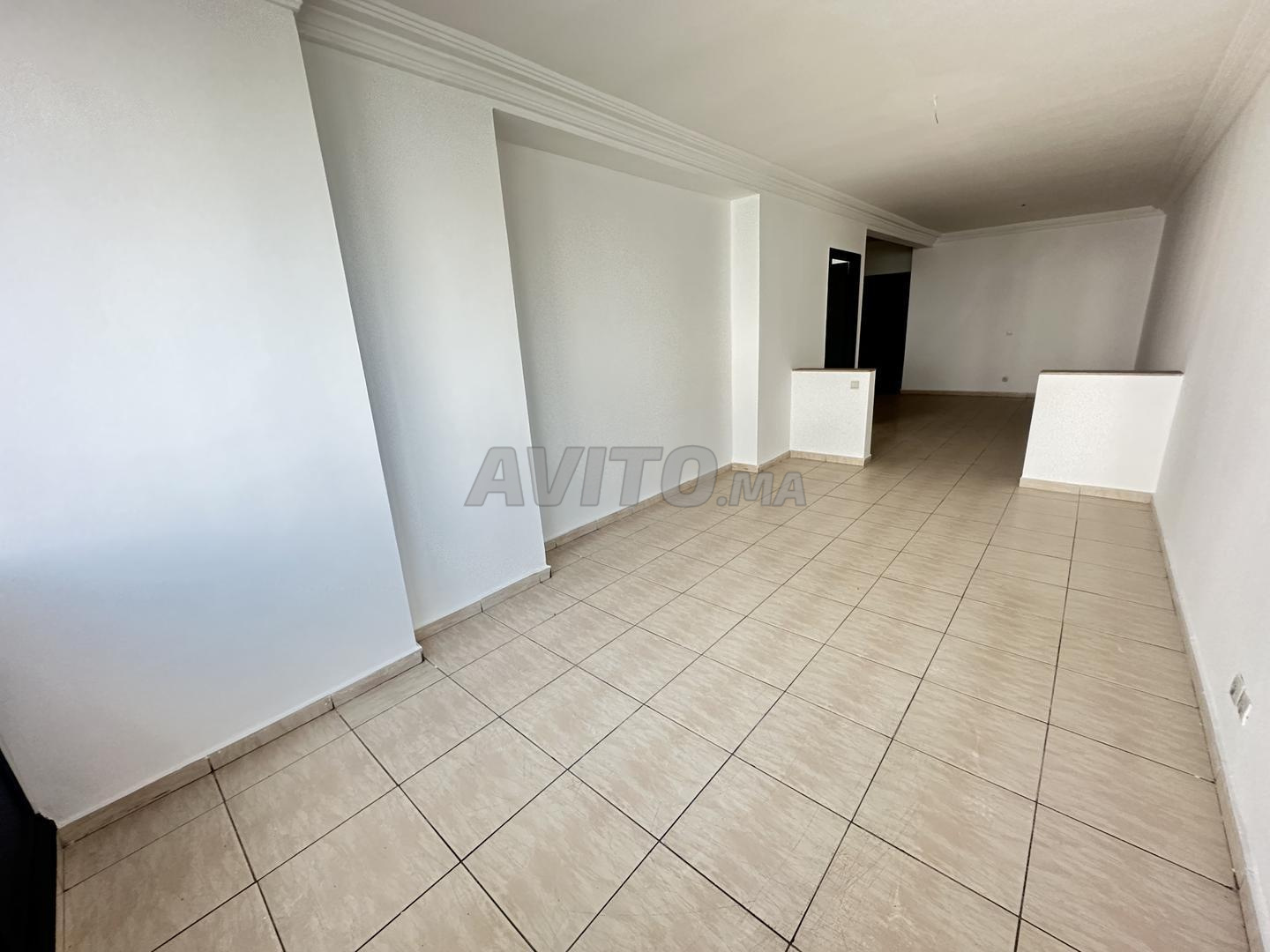 Office 95 m² for rent in Casablanca (Racine district) — Photo 8