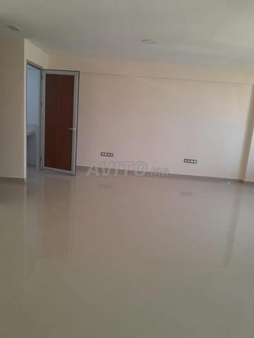 Office 49 m² for rent in Ain Sebaa, Casablanca — Photo 5