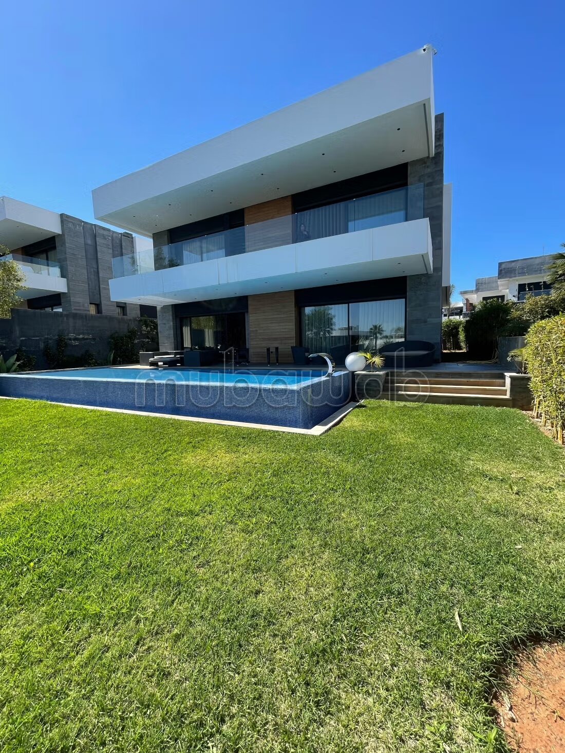 Villa de standing 900 m² à louer à Souissi, Rabat — Photo 2