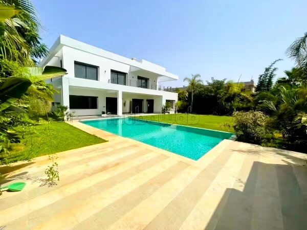Villa de standing 900 m² à louer à Souissi, Rabat — Photo 28