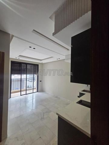 Appartement Studio 50 m² à louer à Casablanca (Oulfa) — Photo 2