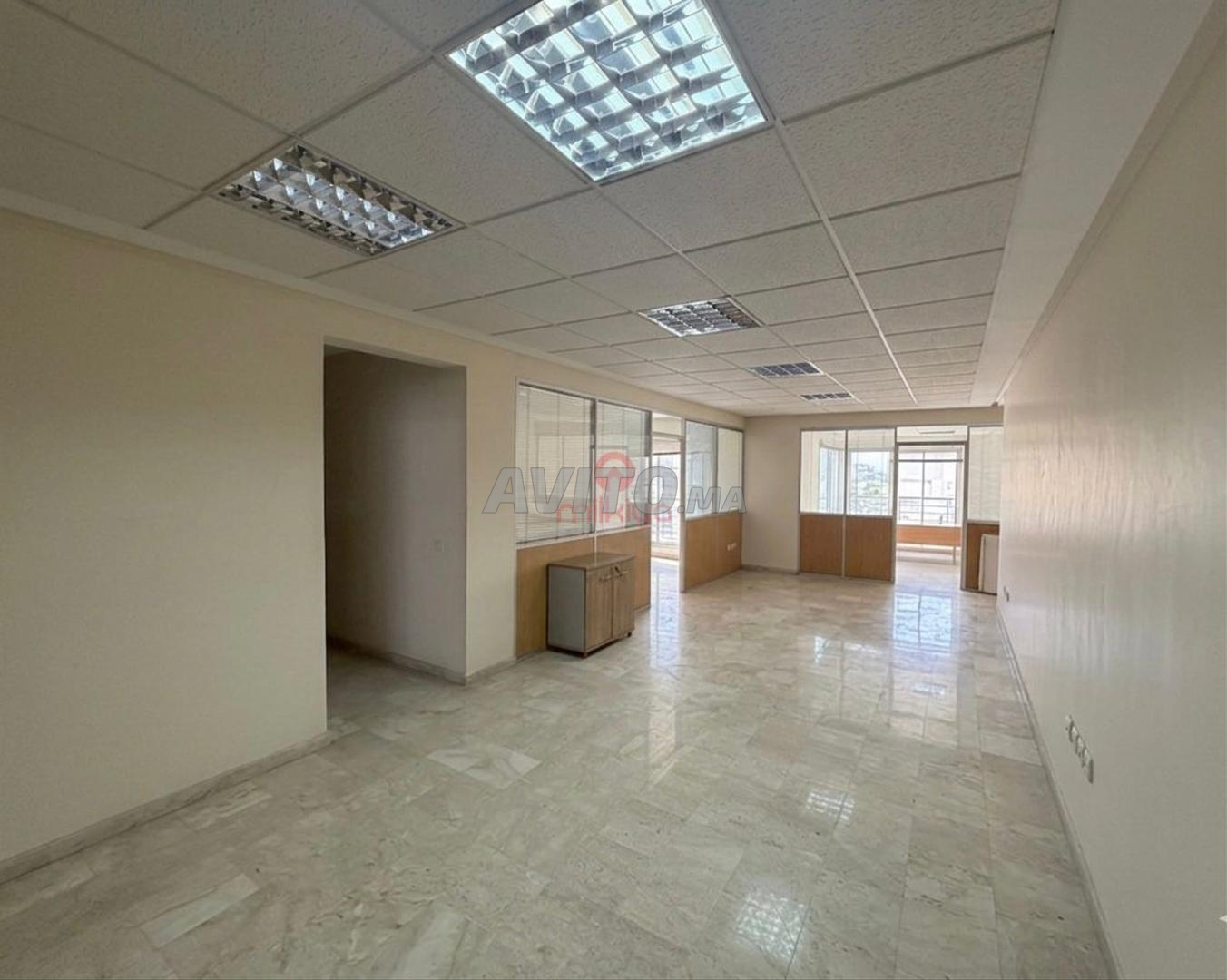 Office 101 m² for rent in Casablanca — Photo 7