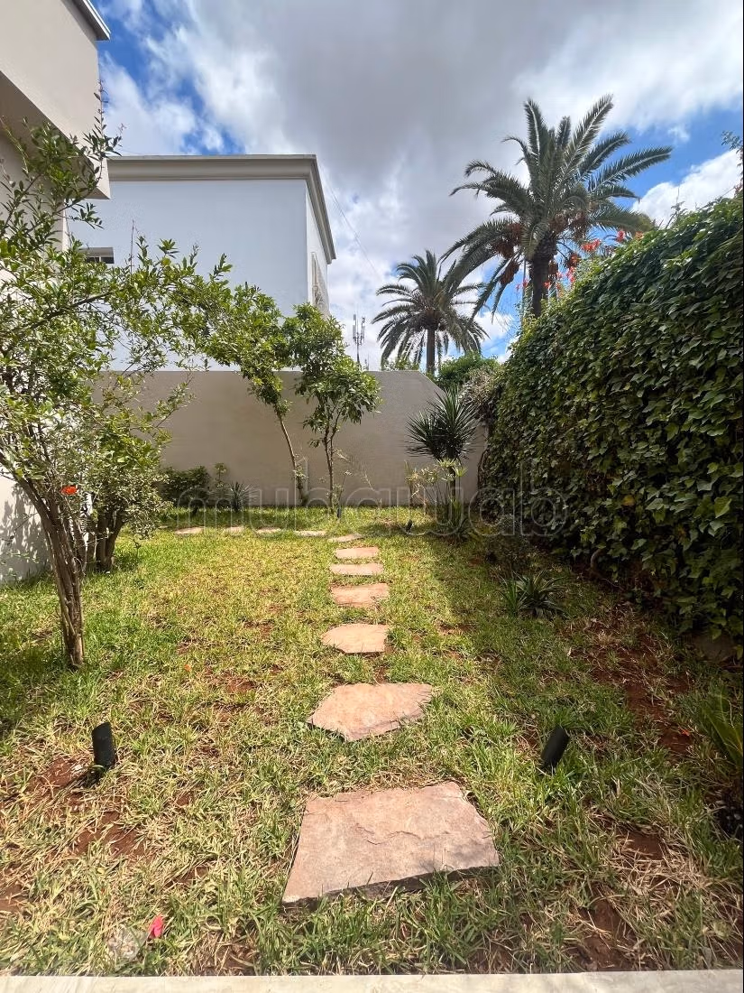 Stunning Villa 500 m² for Rent in Casablanca — Photo 12
