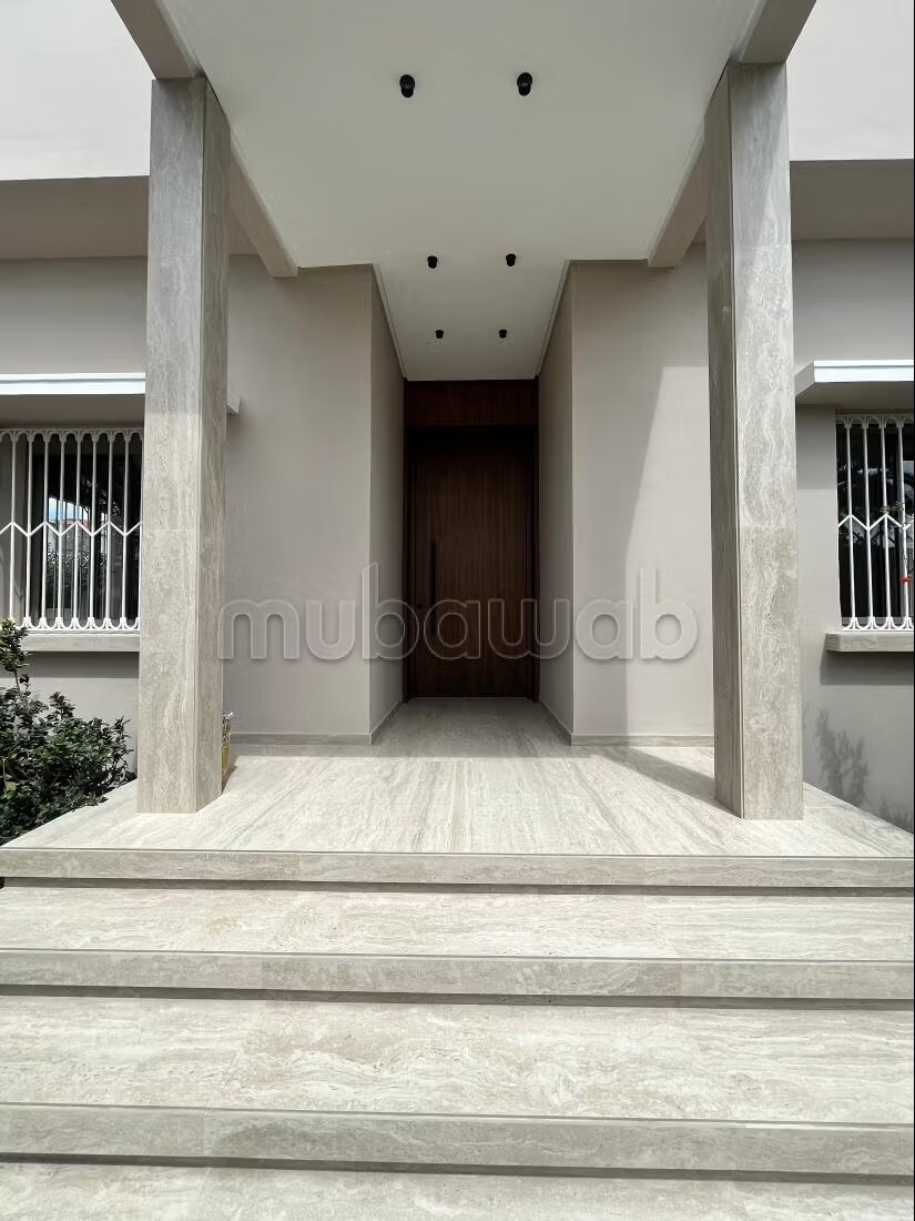 Stunning Villa 500 m² for Rent in Casablanca — Photo 9