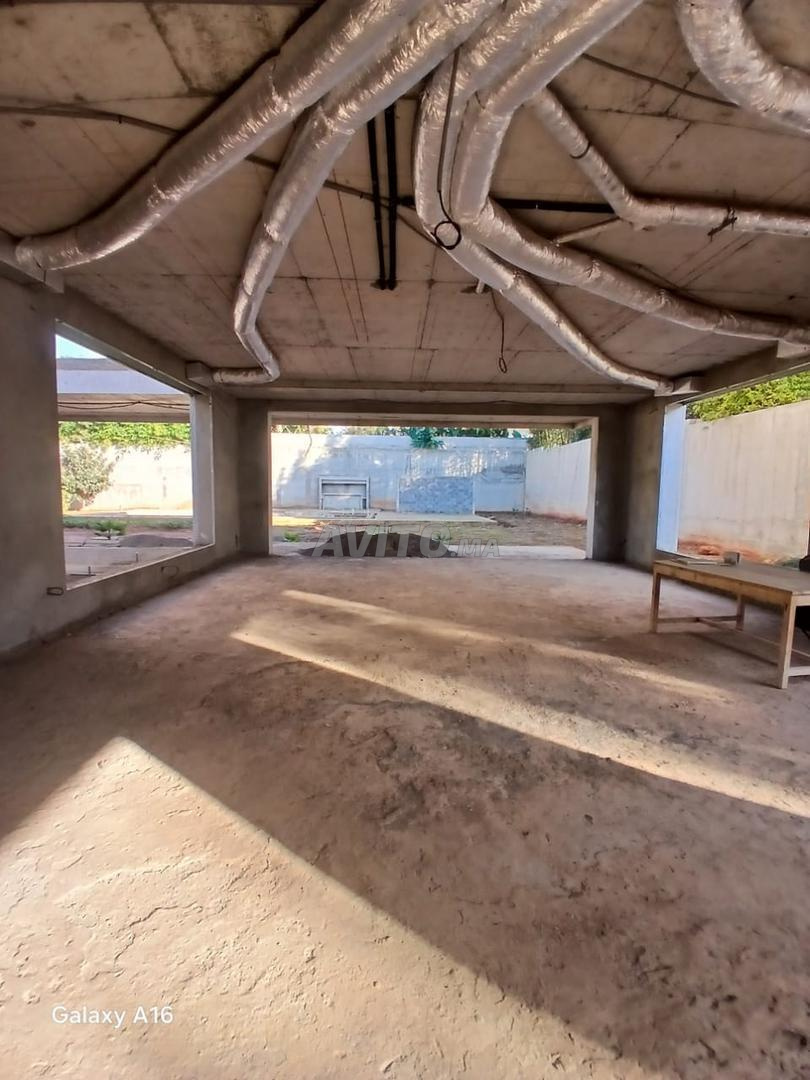 Luxury Villa 2000 m² for Sale in Rabat (Souissi) — Photo 5