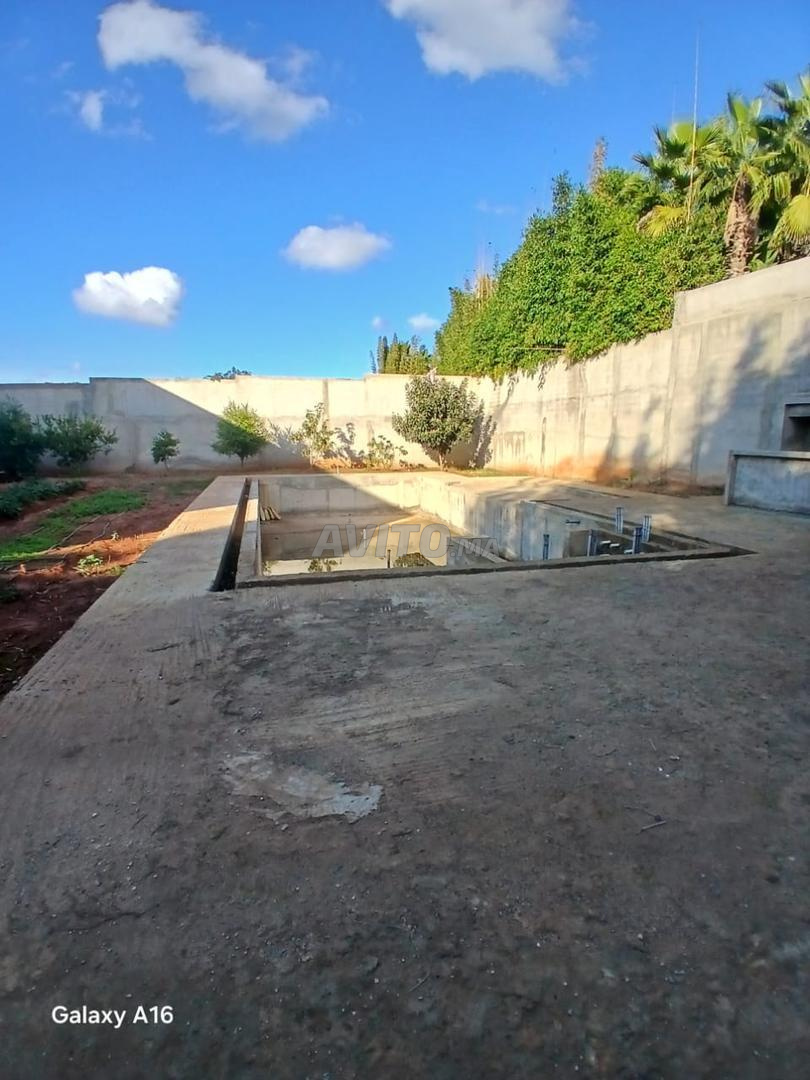 Luxury Villa 2000 m² for Sale in Rabat (Souissi) — Photo 7